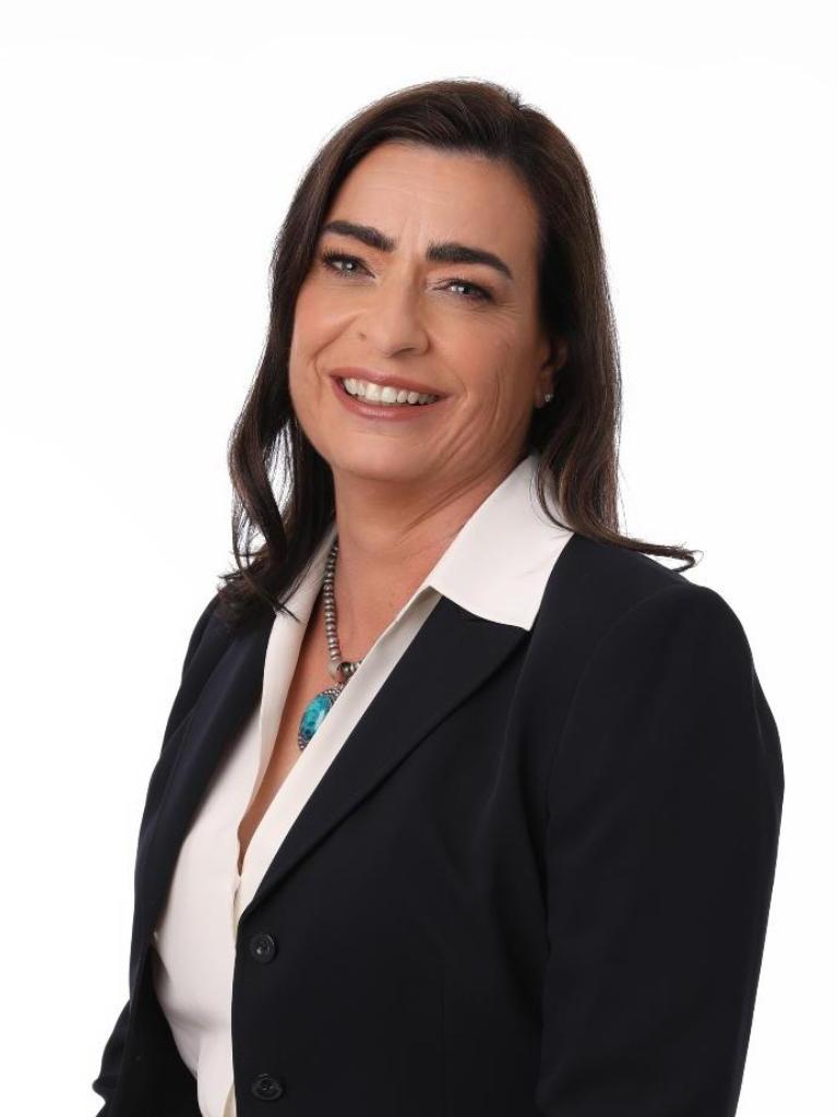 Julie Gallio Profile Image
