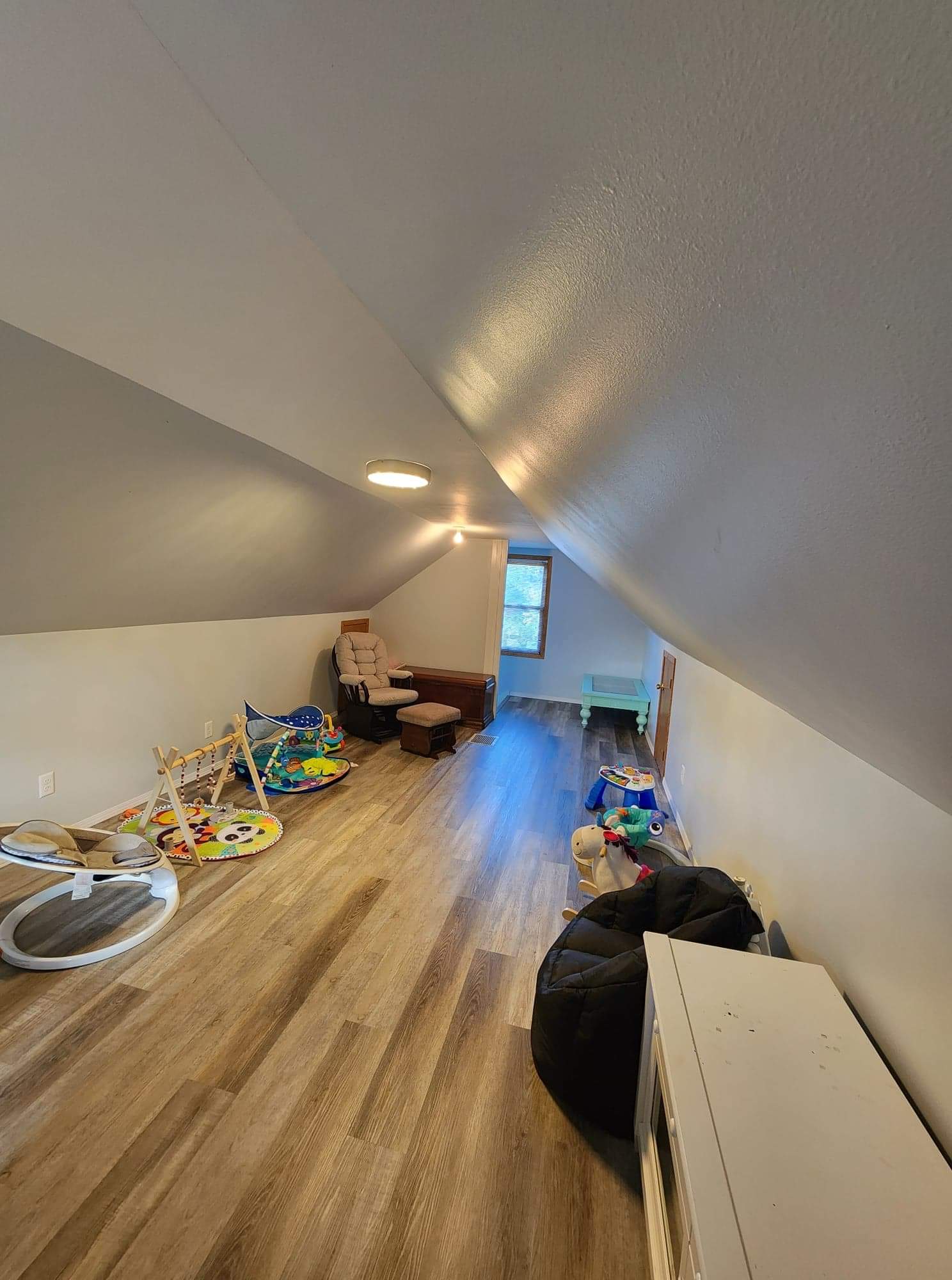 5024 176th Street Property Photo 1