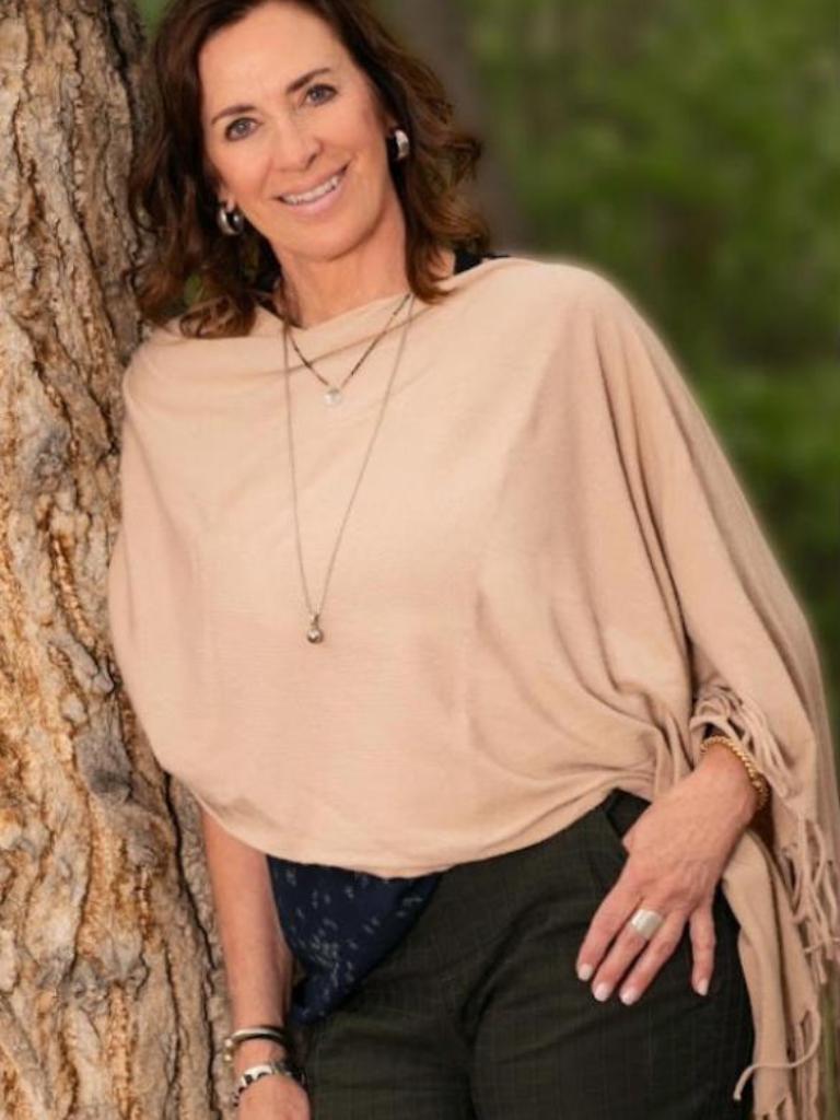 Elizabeth Sullivan Profile Image