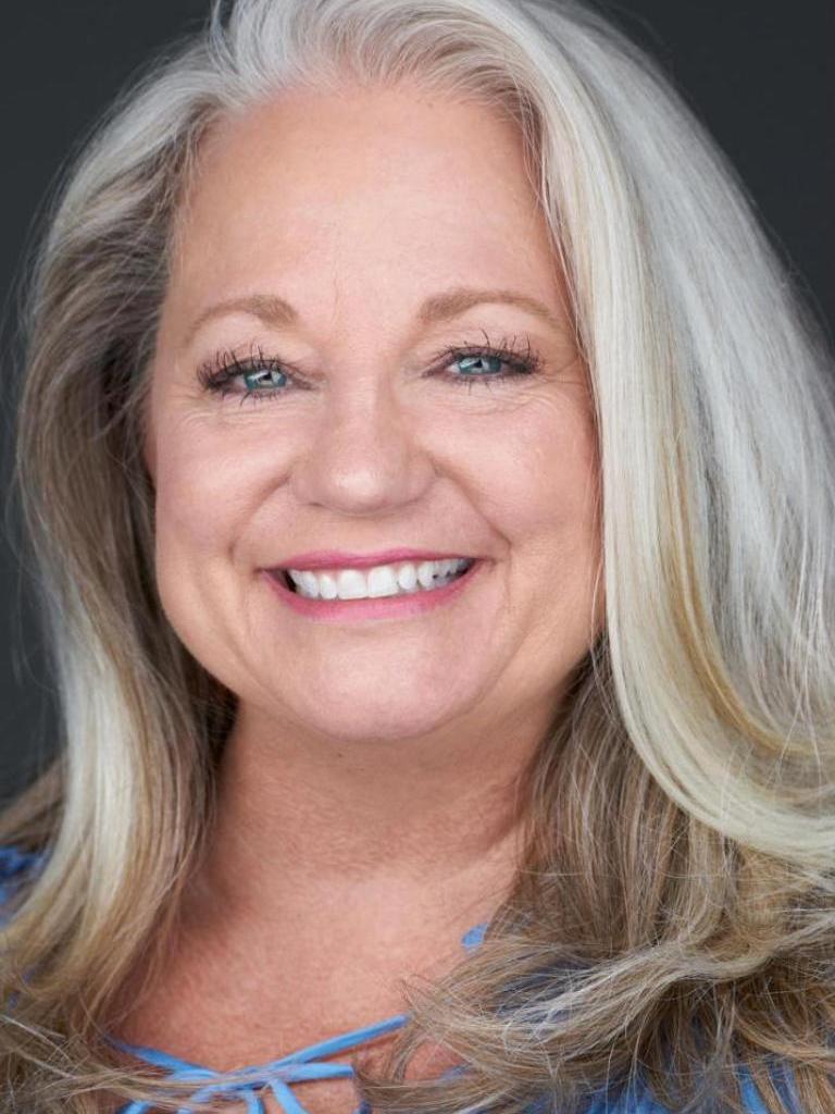 Terri Stronach Profile Photo