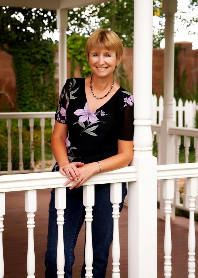 Rhonda Bever Profile Image