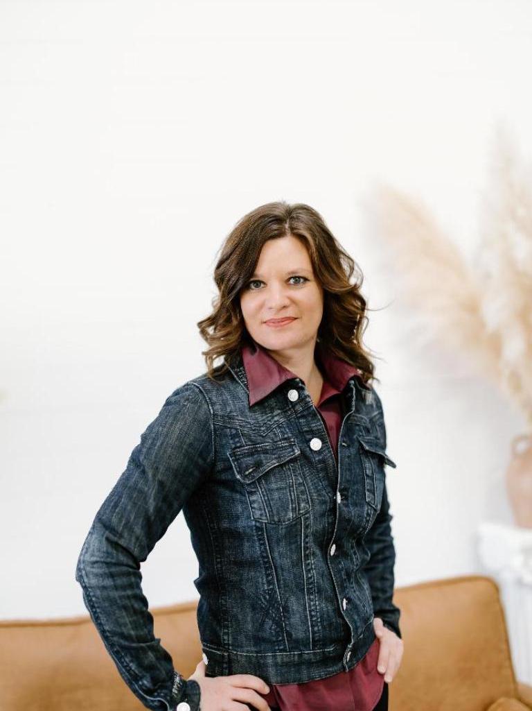 Erika Saenger Profile Image