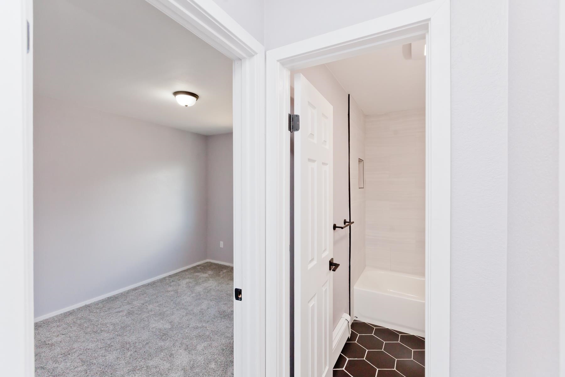 516 Horn Baker Court Property Photo 19