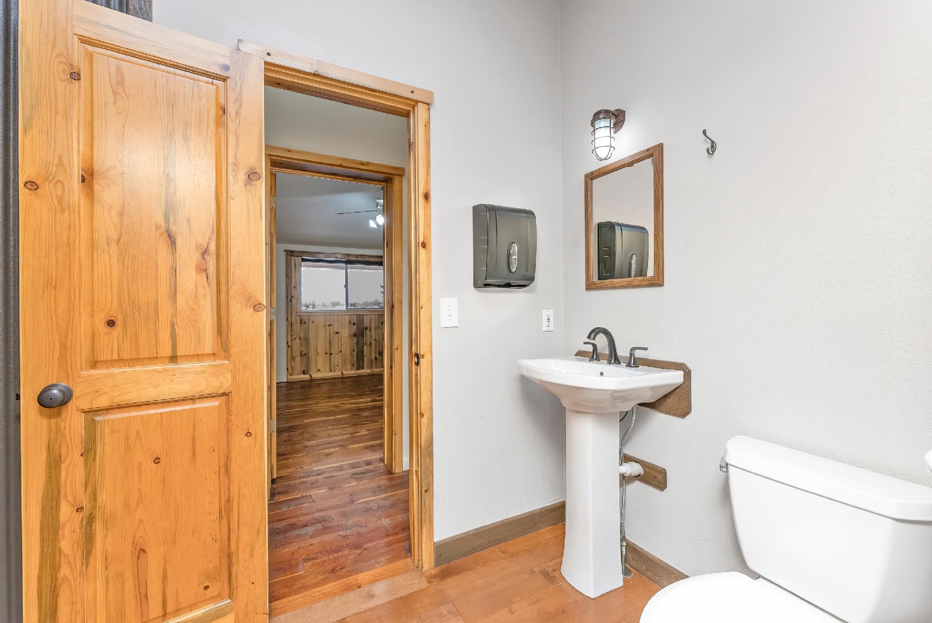 1554 Amsterdam A Property Photo 21