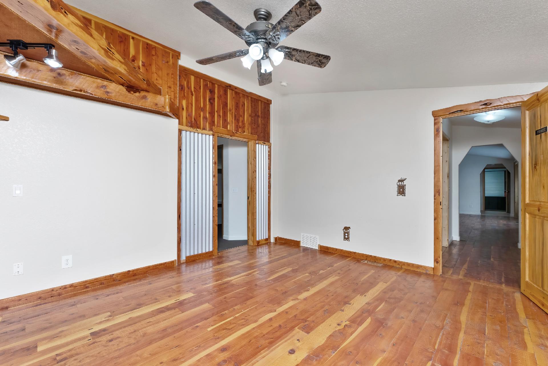1554 Amsterdam A Property Photo 27