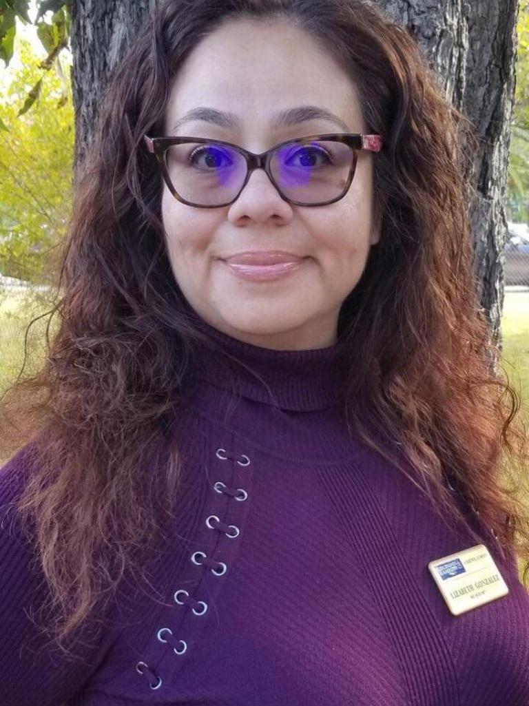 Elizabeth Gonzalez Profile Photo