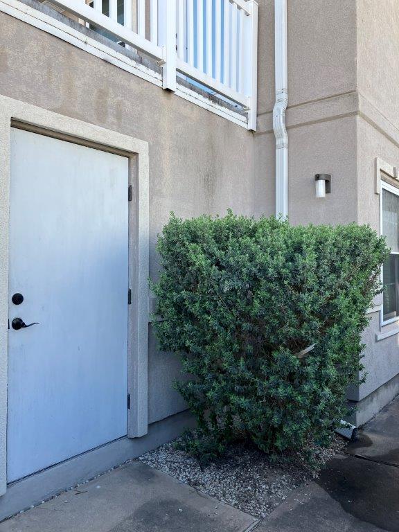 13969 Ports O'call Unit D Property Photo 5