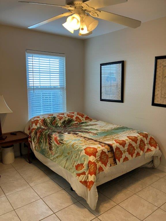 13969 Ports O'call Unit D Property Photo 9
