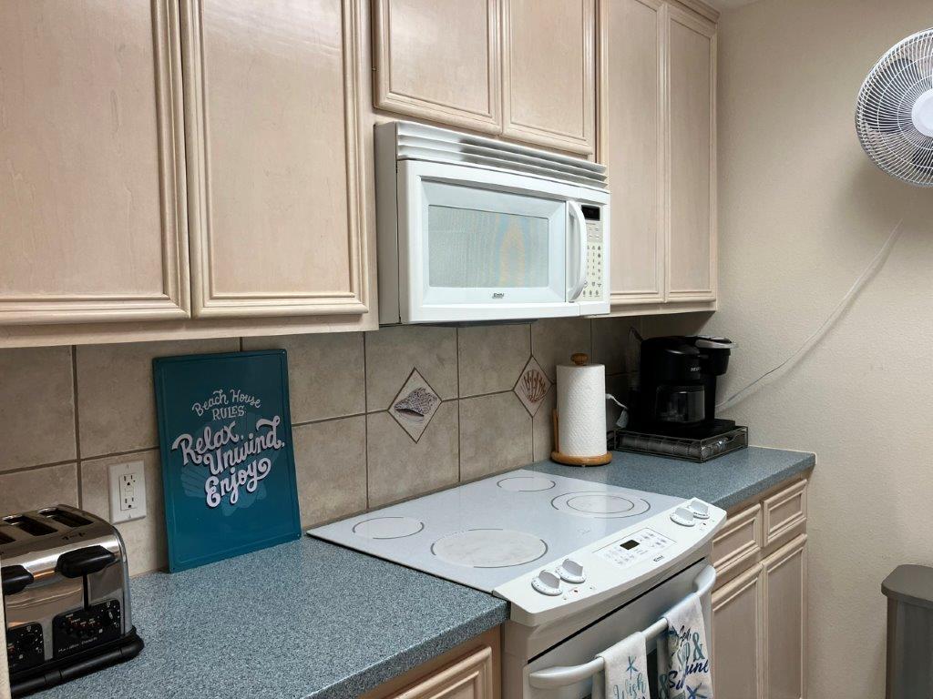 13969 Ports O'call Unit D Property Photo 21