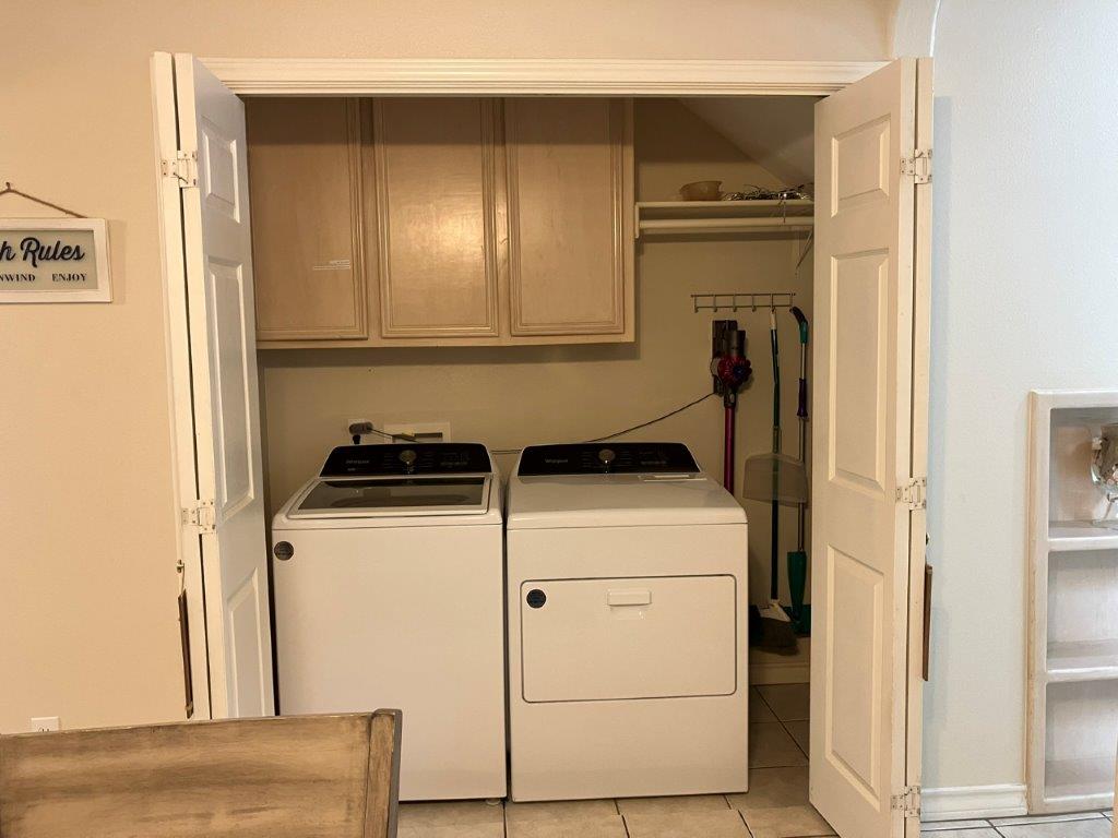 13969 Ports O'call Unit D Property Photo 25
