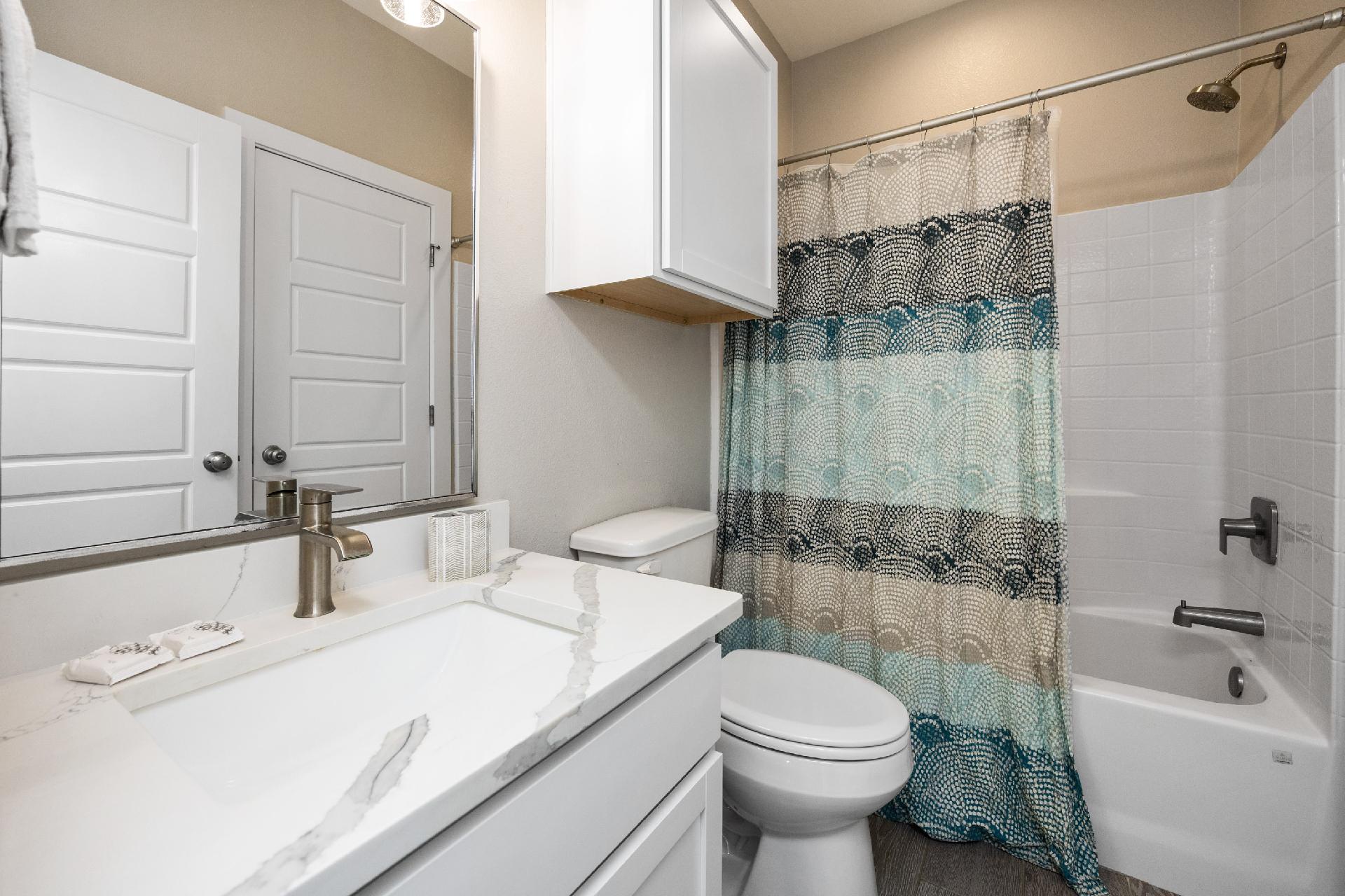 15101 Kokomo Dr. Property Photo 41