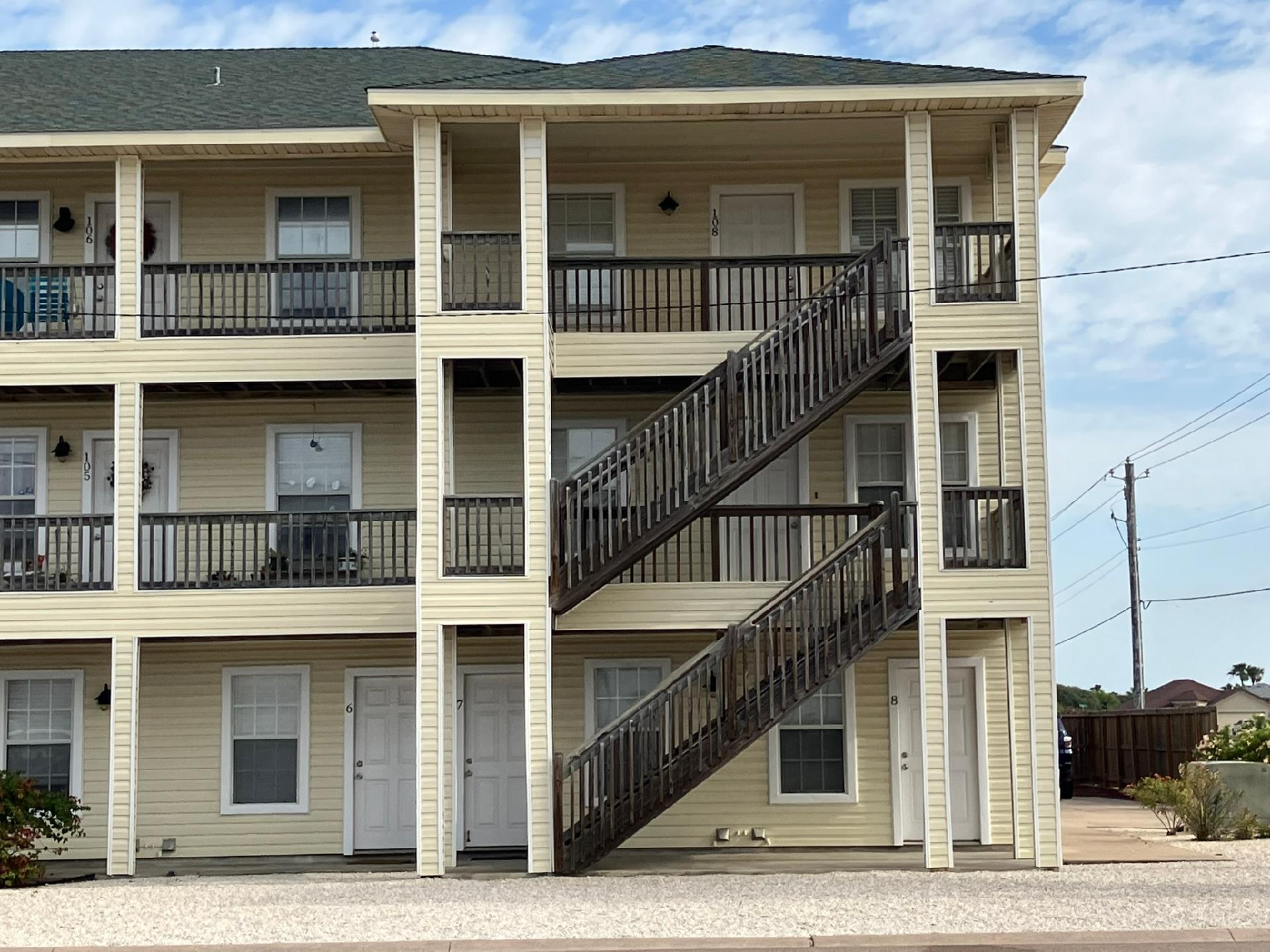 15438 Seamount Cay Unit 108 Property Photo 2