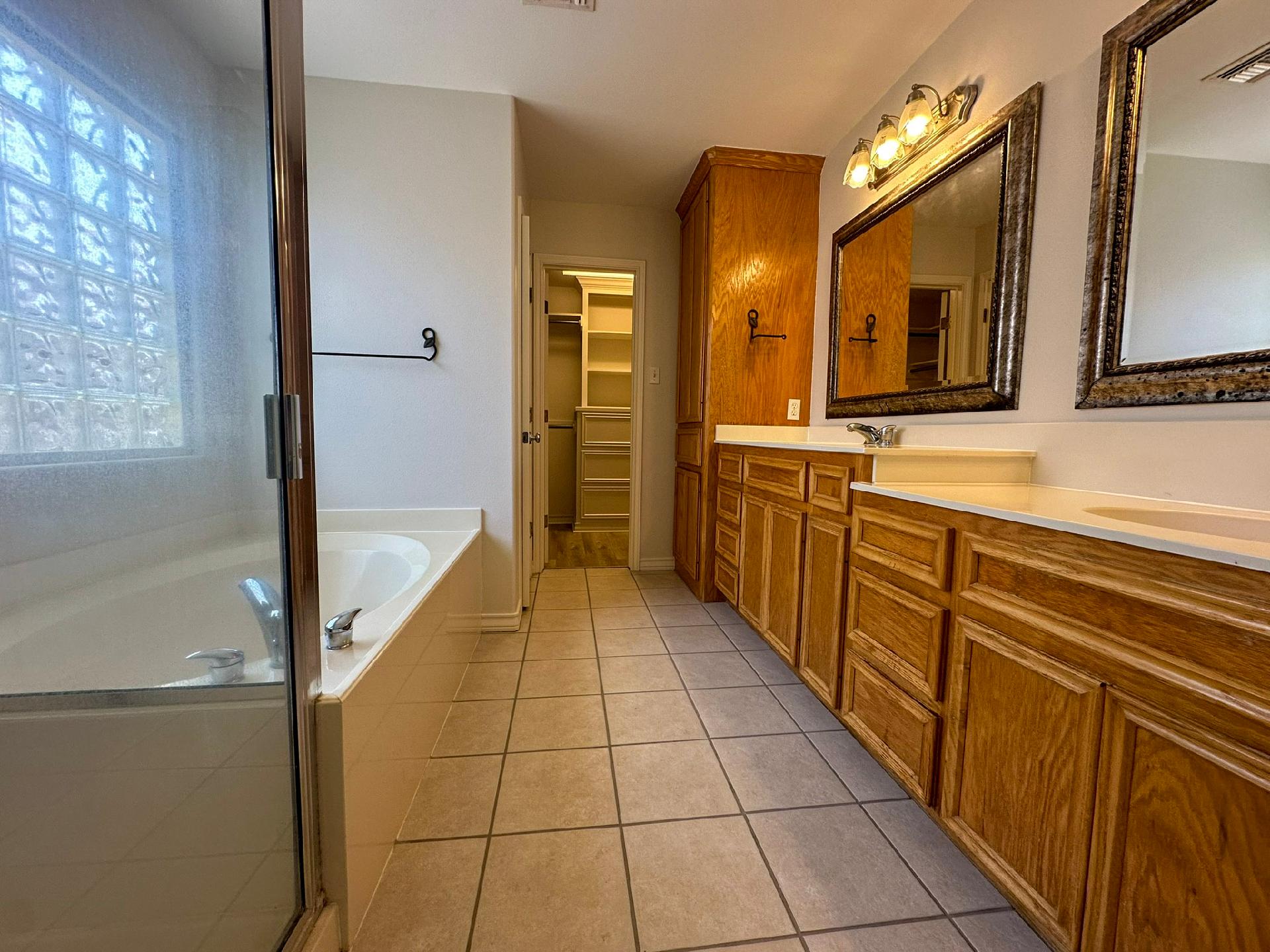 14130 Coquina Bay Dr. Property Photo 30