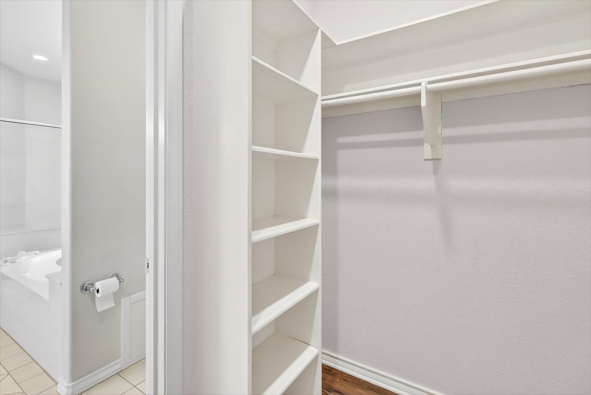 15222 Isla Pinta Ct. Property Photo 37