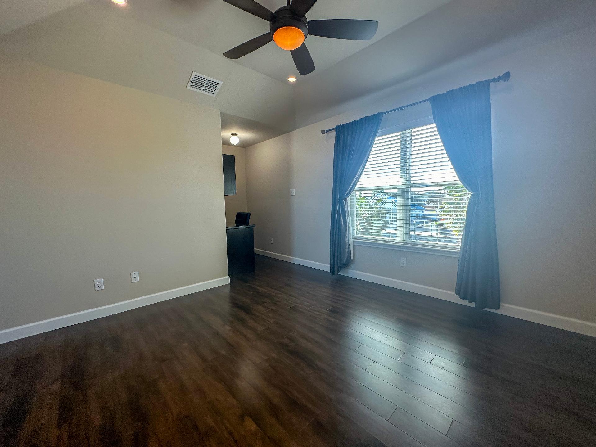 15325 Cruiser St. Unit B Property Photo 6