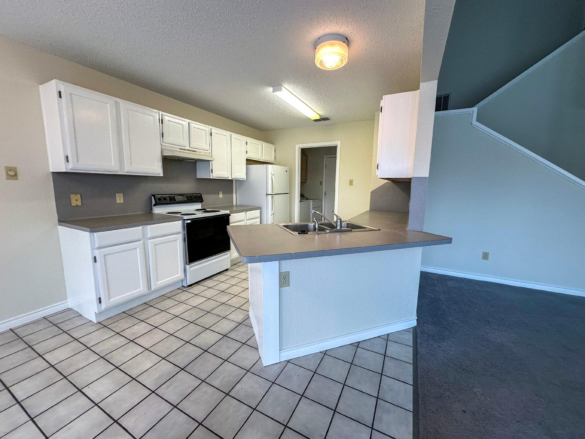 15357 Yardarm Property Photo 4