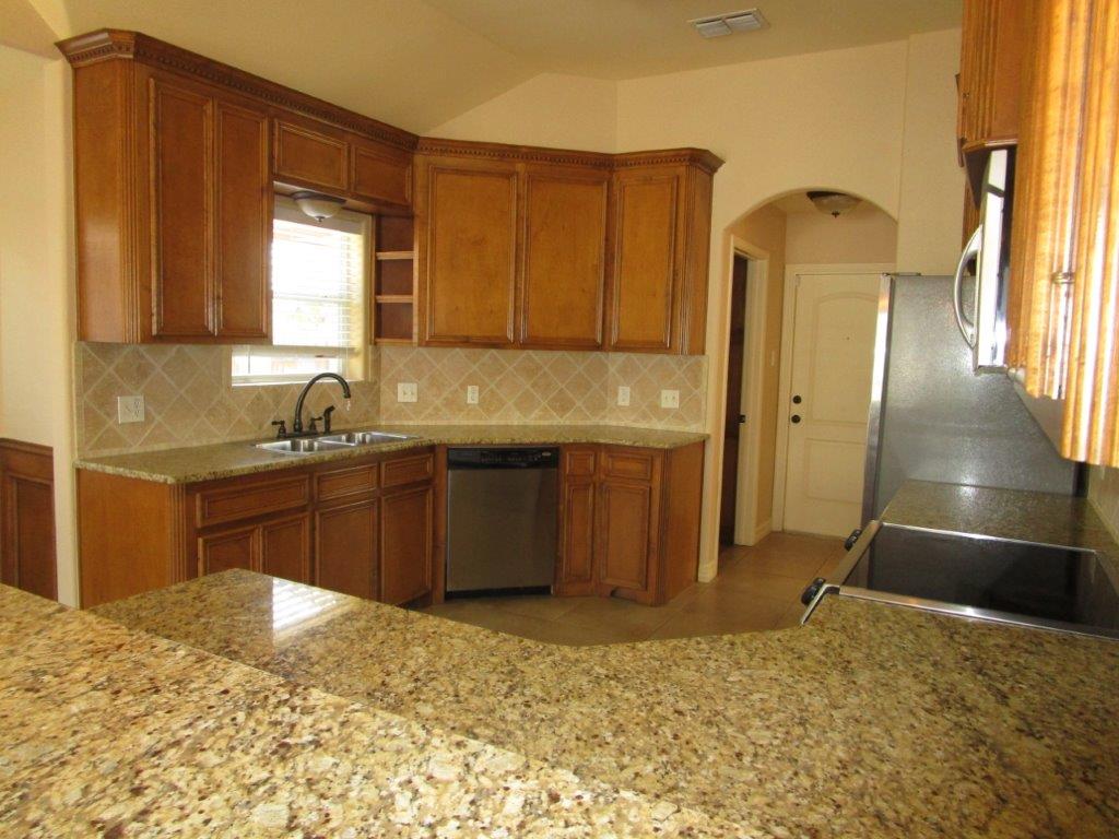 15825 Gypsy St. Property Photo 5