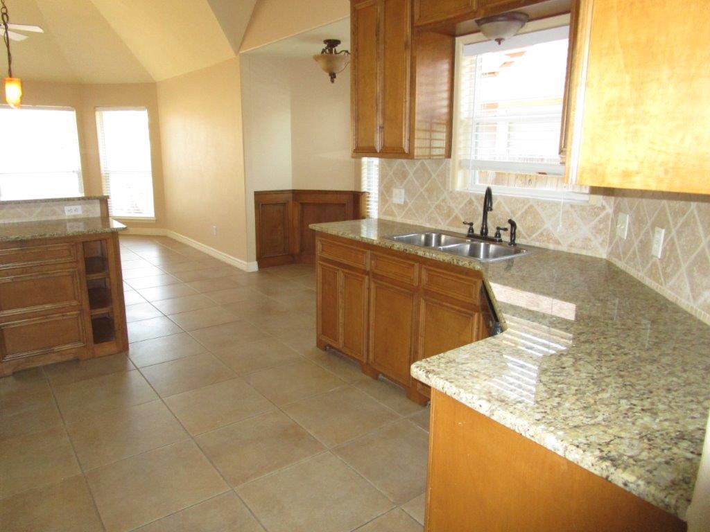 15825 Gypsy St. Property Photo 8