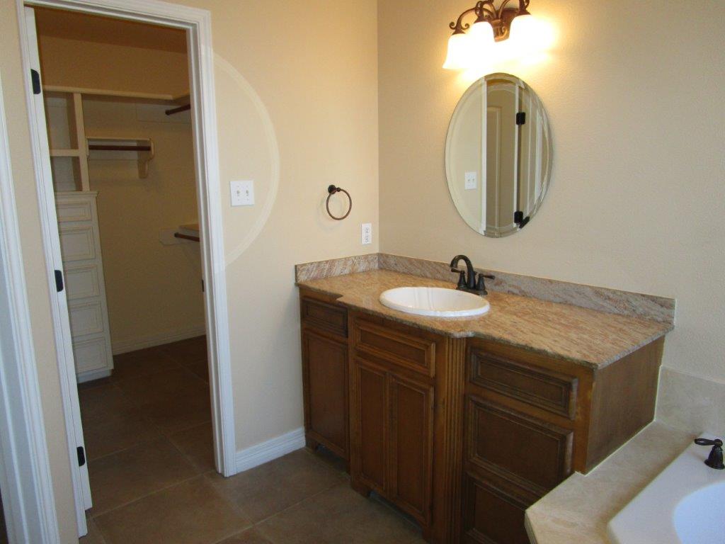 15825 Gypsy St. Property Photo 14