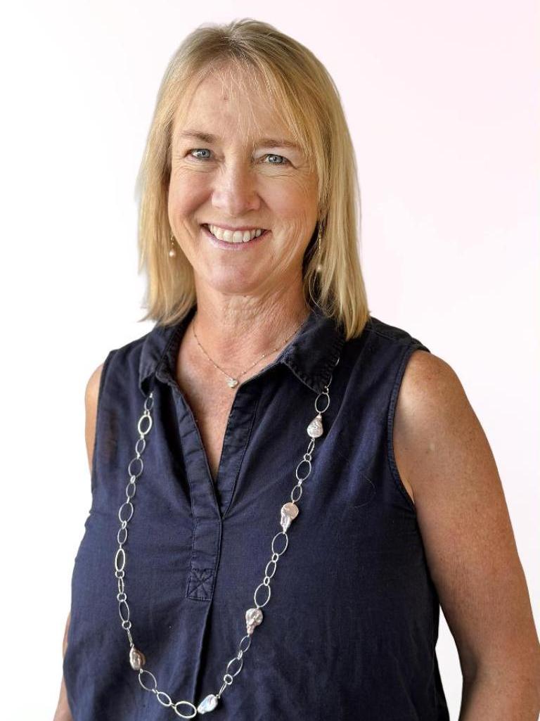 Claire Bediamol Profile Photo