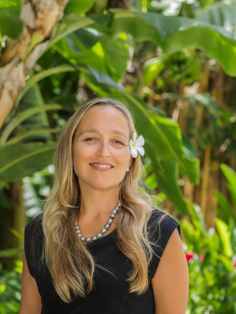 Debra Webb Profile Photo