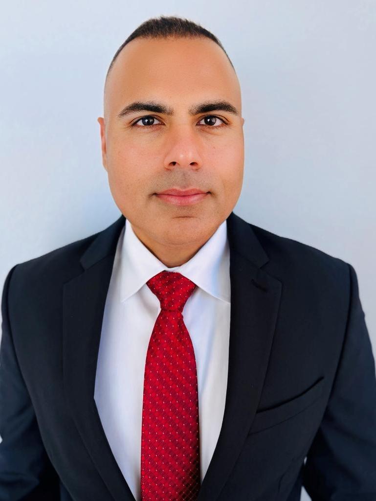Harvey Gill Profile Photo