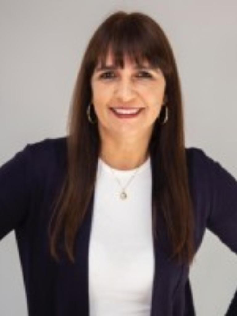 Ana McIntyre Profile Photo