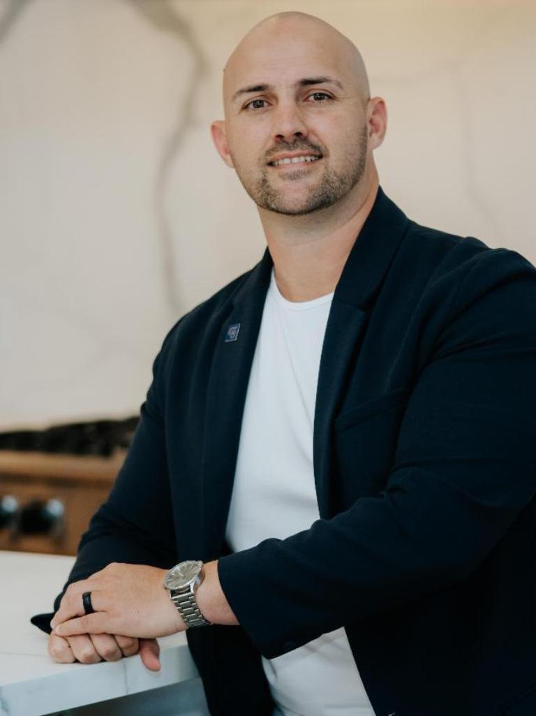 Jesse Halberstadt Profile Image