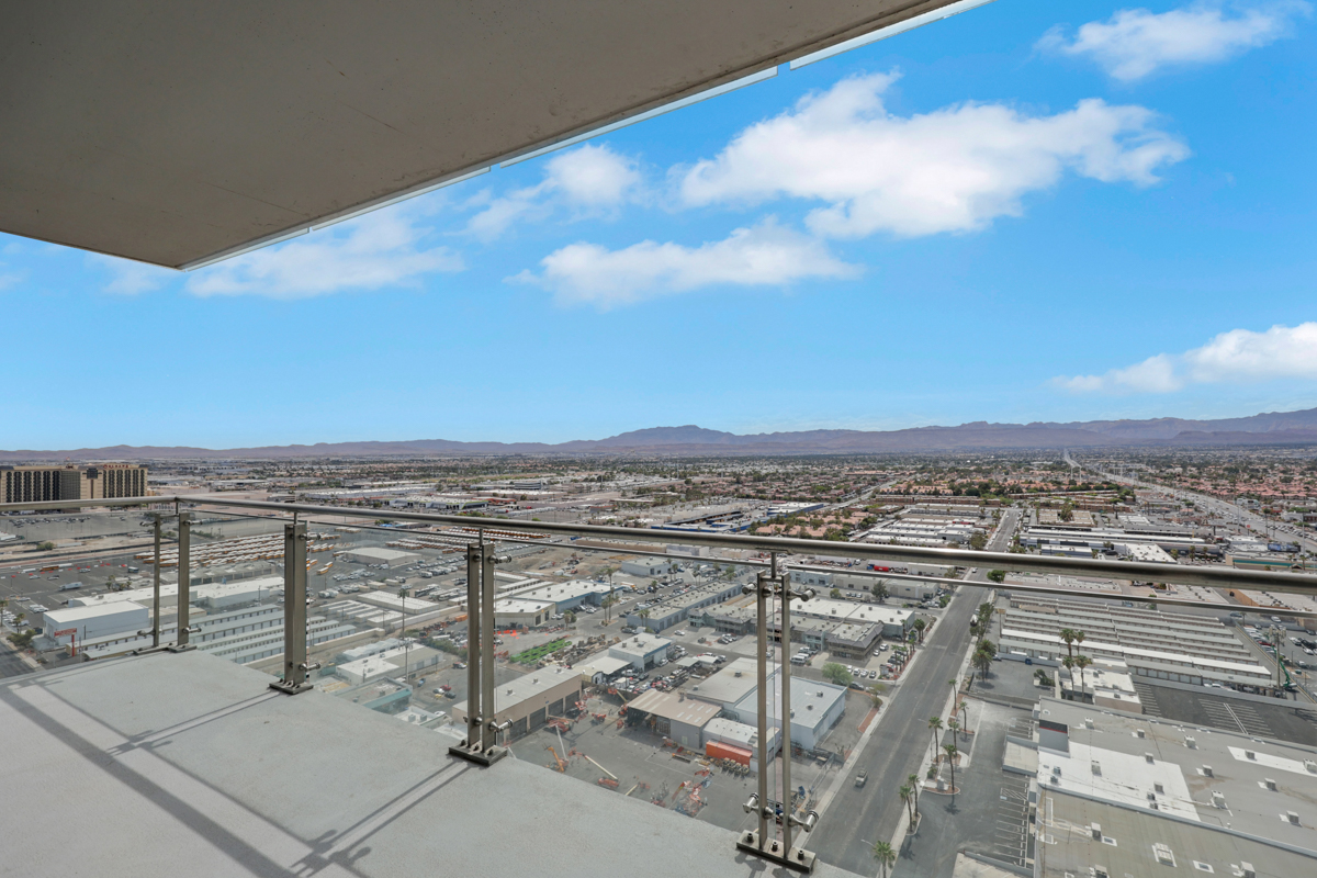 4381 West Flamingo Road 2821 Property Photo 20