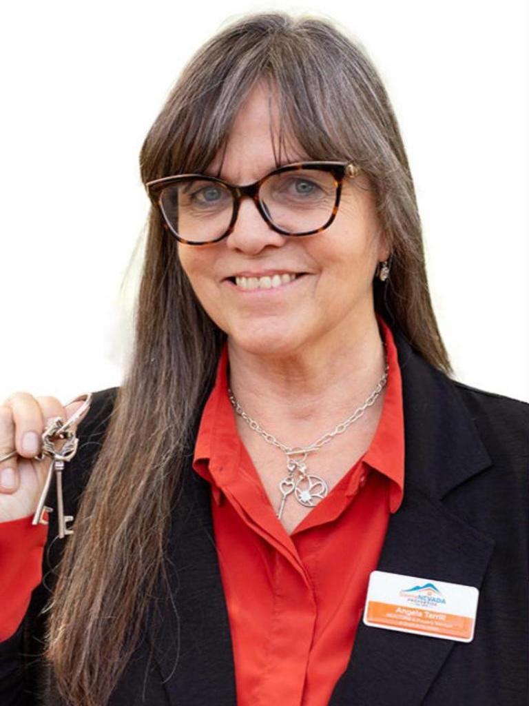 Angela Terrill Profile Image